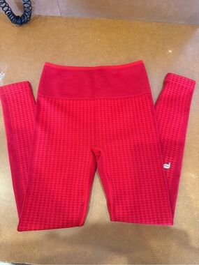 Fabletics Red Textured High-Rise Kids Leggings
